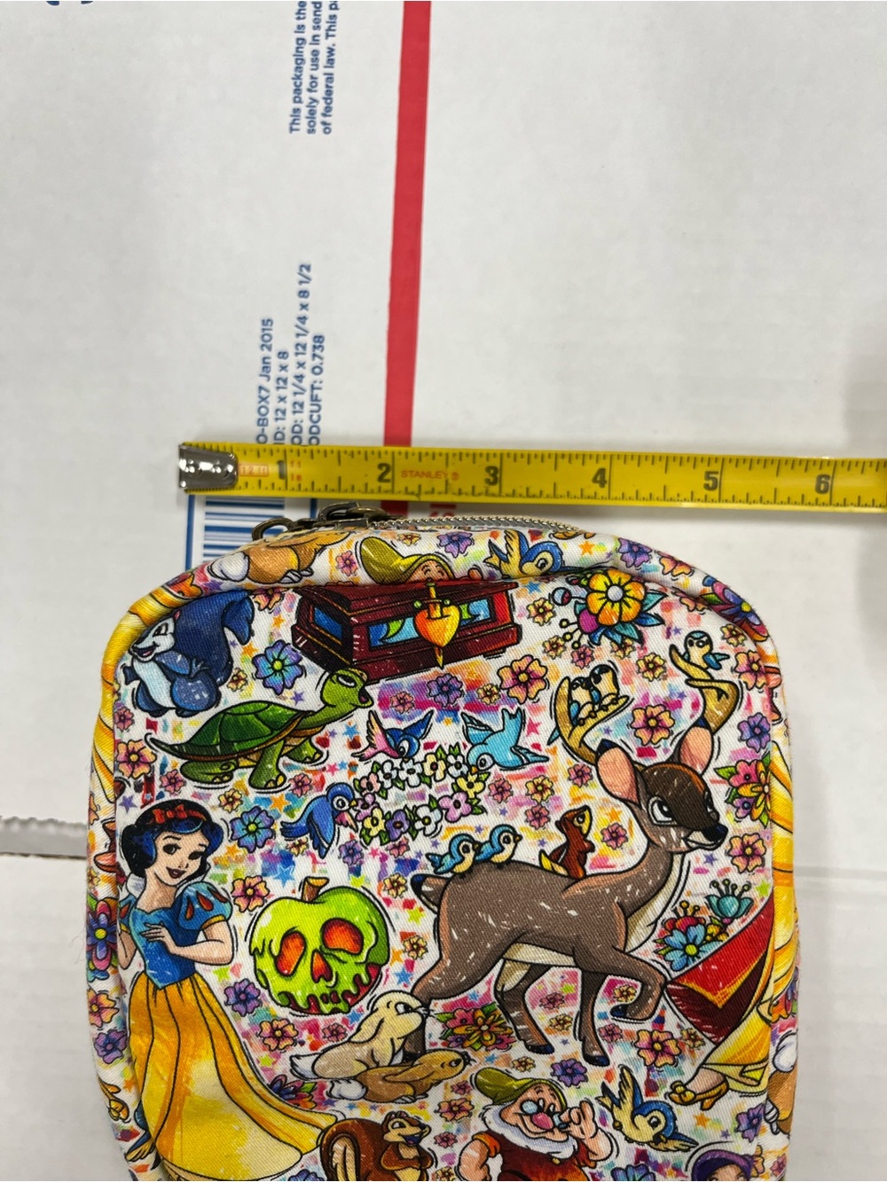 Disney Snow White Inspired Pouch - Picture 10 of 12